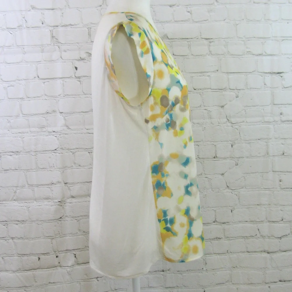 French Connection floral top - Picture 2 of 6